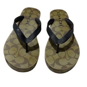 Coach Size 9 wedge flipflops